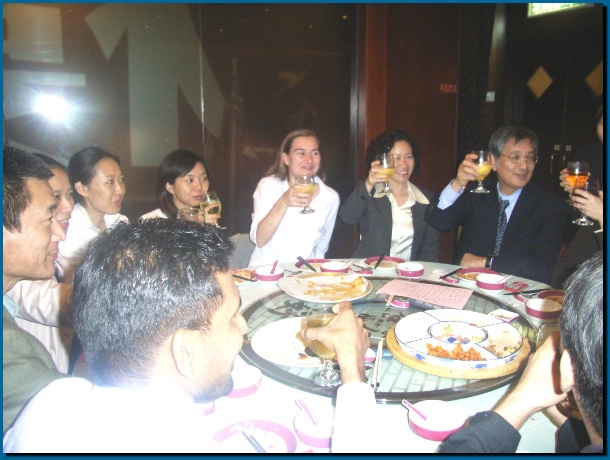 602x451 pixels (109K)